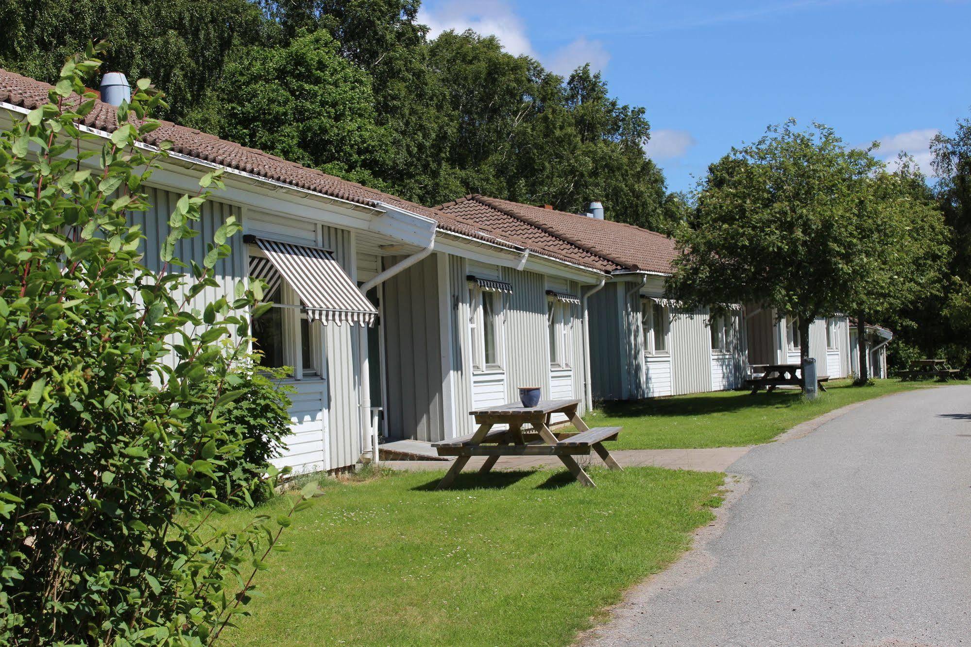 Nordiska Folkhoegskolan Bed And Breakfast クンゲルブ エクステリア 写真