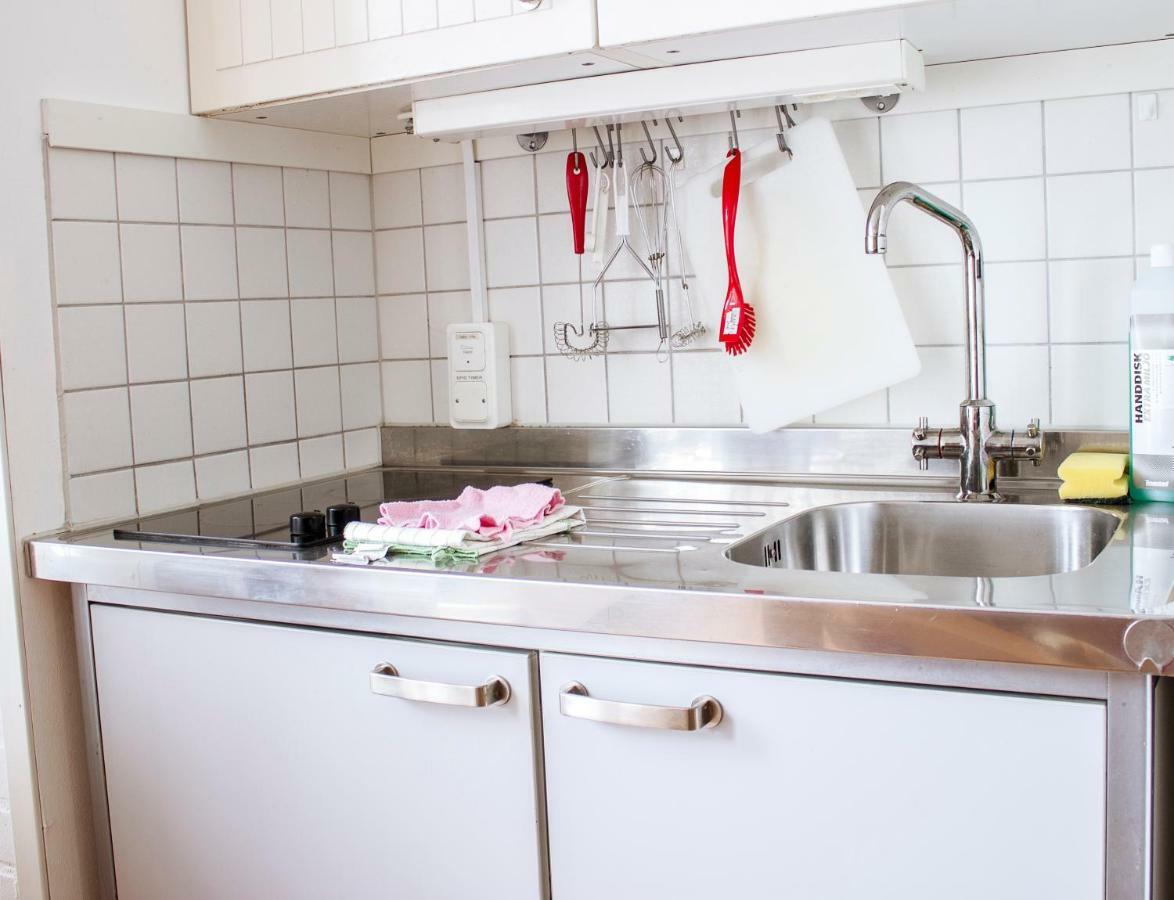 Nordiska Folkhoegskolan Bed And Breakfast クンゲルブ エクステリア 写真