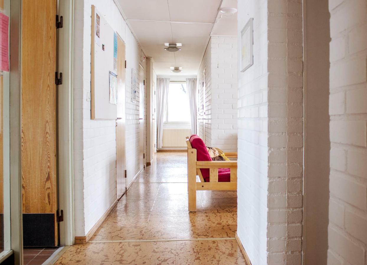 Nordiska Folkhoegskolan Bed And Breakfast クンゲルブ エクステリア 写真